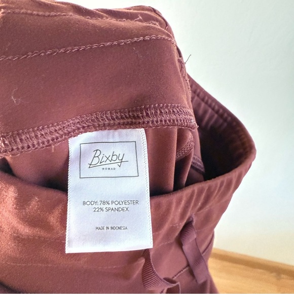 Bixby Nomad Tie Front Leggings Girls Size Medium 8-10 Rust - Picture 5 of 7